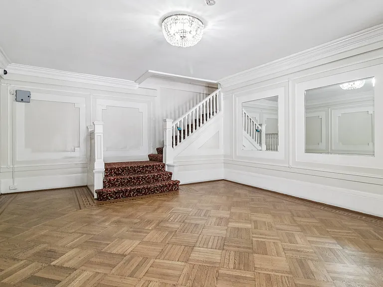 814 California Street — Photo 10