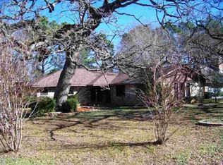 213 Texas Dr, Hideaway, TX 75771
