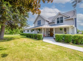 10627 Miller Rd, Baroda, MI 49101