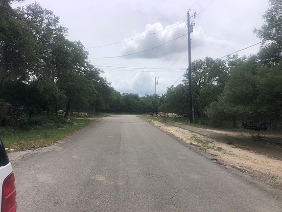 4th image of 1135 Village Shore Dr