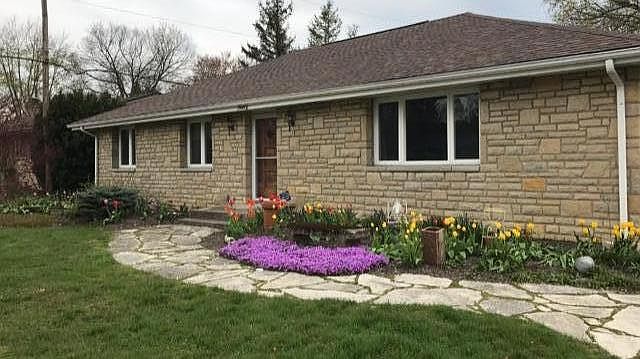 1st image of 3944 Kioka Ave