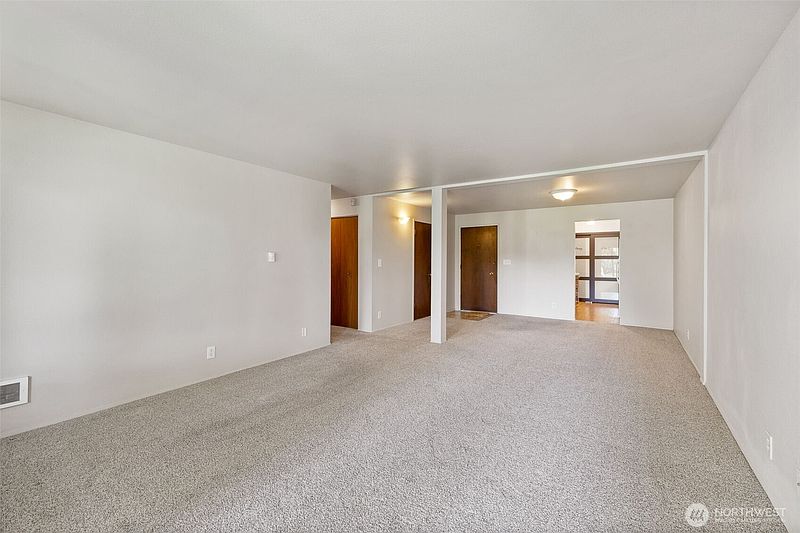 5th image of 8516 196th Street SW #105