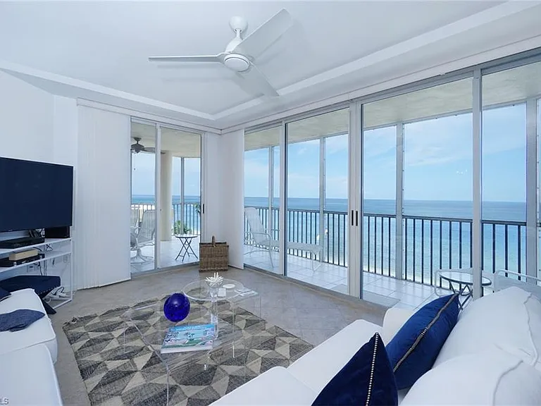 9577 Gulf Shore Dr #601 — Photo 4