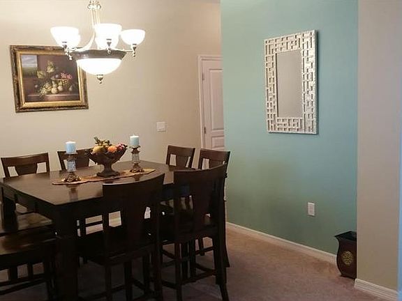 4th image of 921 La Terraza Ln