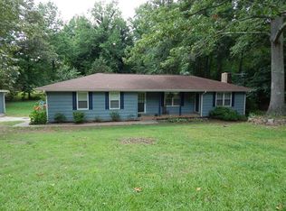 30 Shadowood Ln, Carrollton, GA 30116