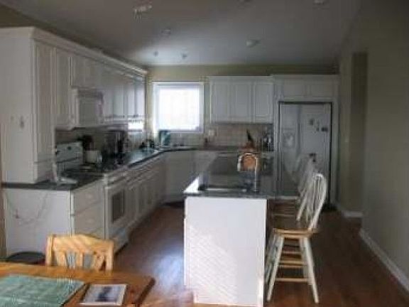 2nd image of 6 Centennial Ave