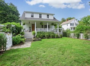 54 N Finley Ave, Basking Ridge, NJ 07920