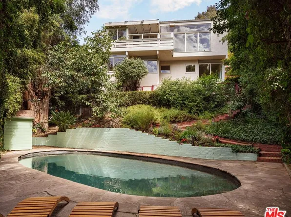 2764 Outpost Dr, Los Angeles, CA 90068