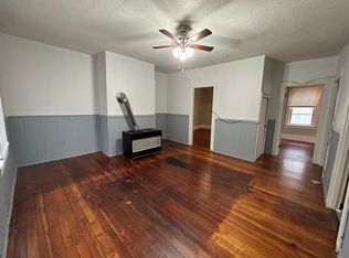 121 Hathaway St #3, New Bedford, MA 02746