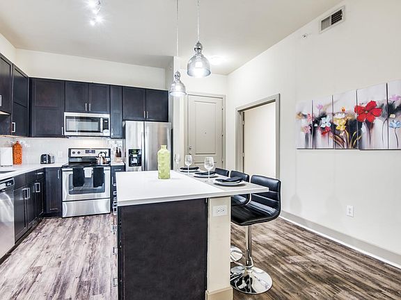 4th image of 5005 Galleria APT 2412