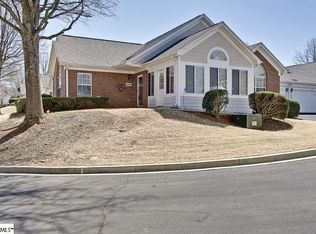 1400 Heritage Club Dr, Greenville, SC 29615