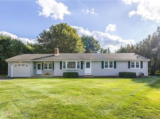 98 Carriage Dr, Manchester, CT 06040