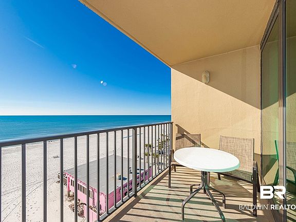 4th image of 201 E Beach Blvd #509