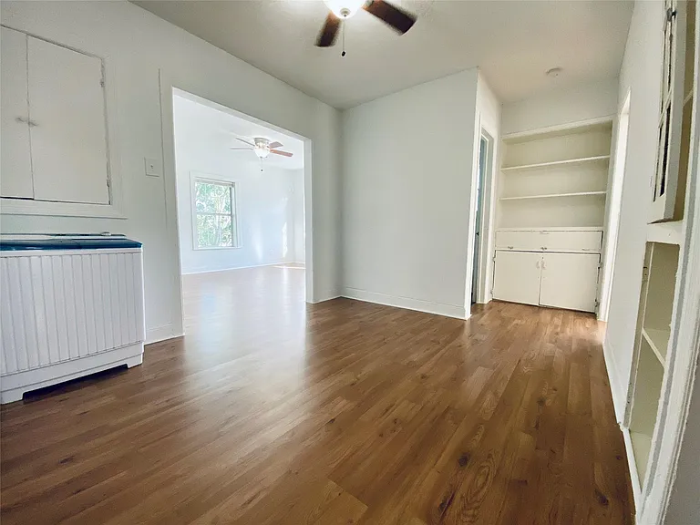 1 Sidney St #3 — Photo 5