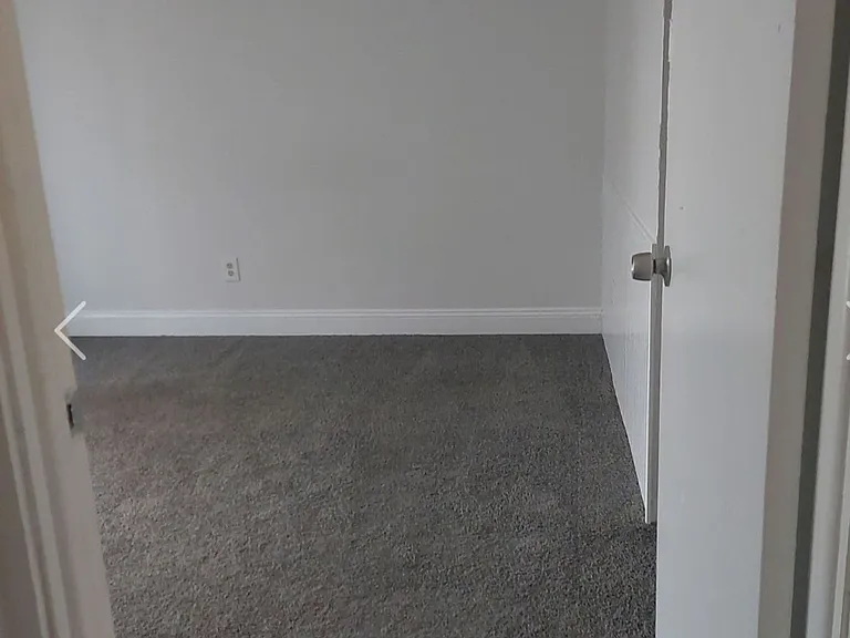 924 Seneca Ct — Photo 33