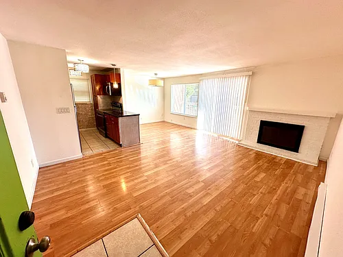 10016 NE 117th Ct #1 Photo 1