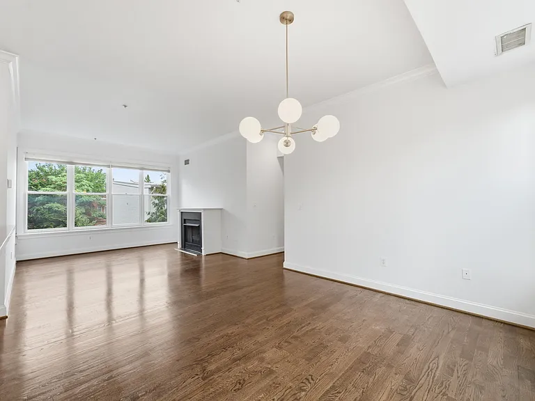 1340 Q St NW #23 — Photo 7