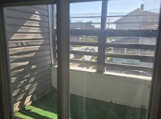 175 Newfield Ave, Bridgeport, CT 06607