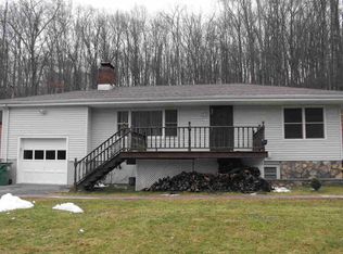 720 Hortontown Rd, Hopewell Junction, NY 12533