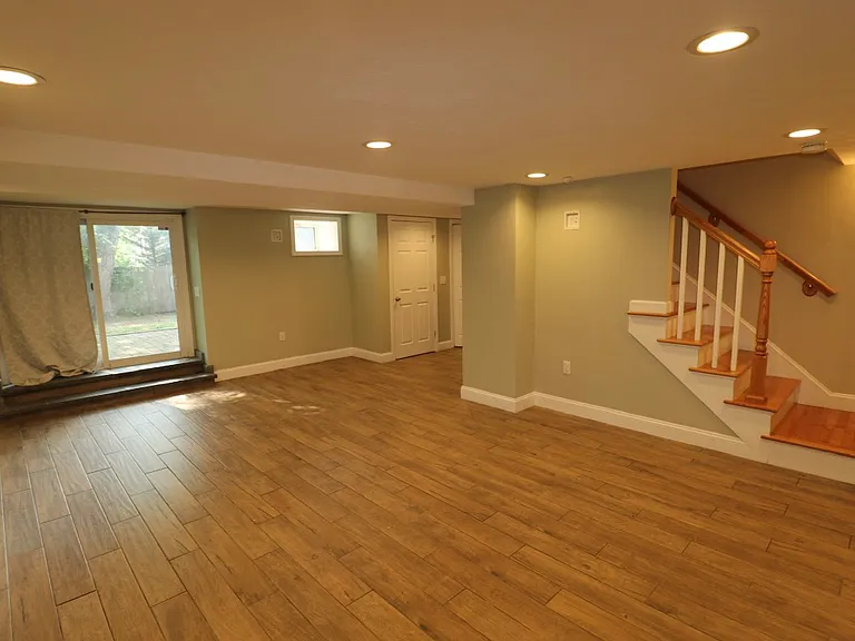 329 Bridge St — Photo 24