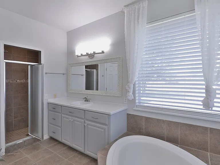 342 Pilgrim Rd — Photo 21