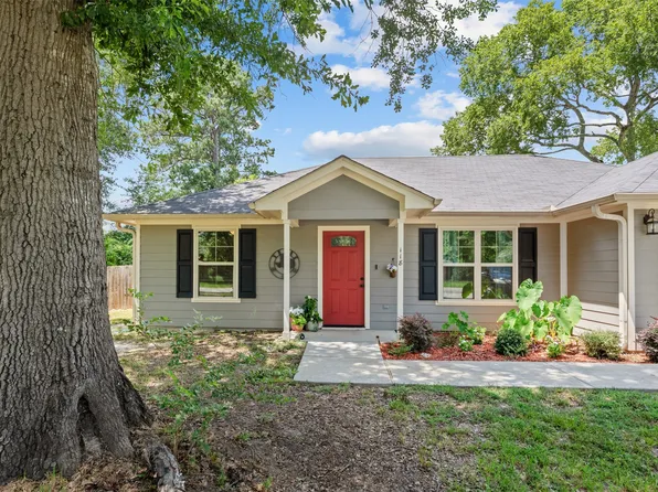 118 W Cayuga Dr, Athens, TX 75751