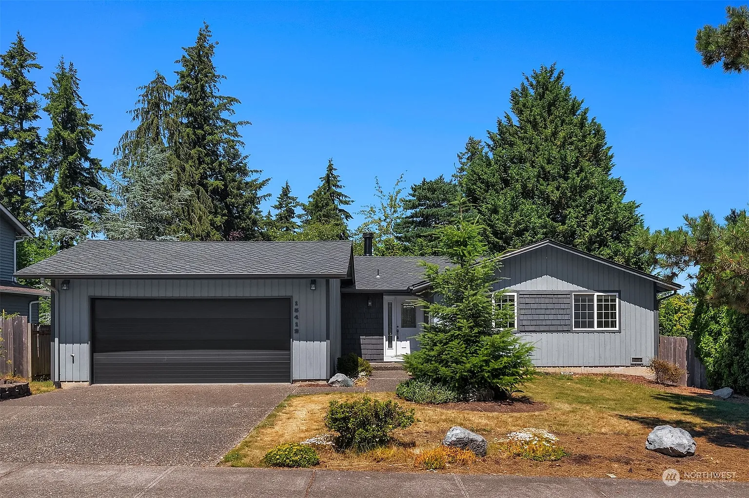 15412 SE 176th Place photo 1