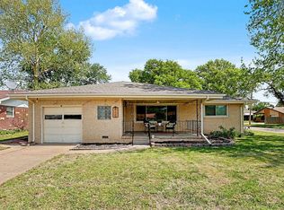 800 N Friend St, Belle Plaine, KS 67013