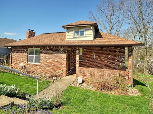 215 Wolf Ave, Washington, PA 15301