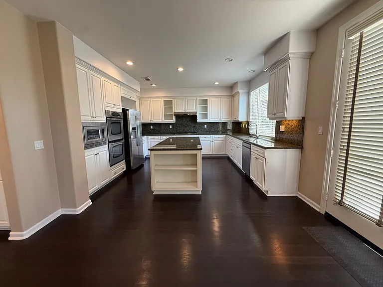 2750 Dove Tail Dr — Photo 37