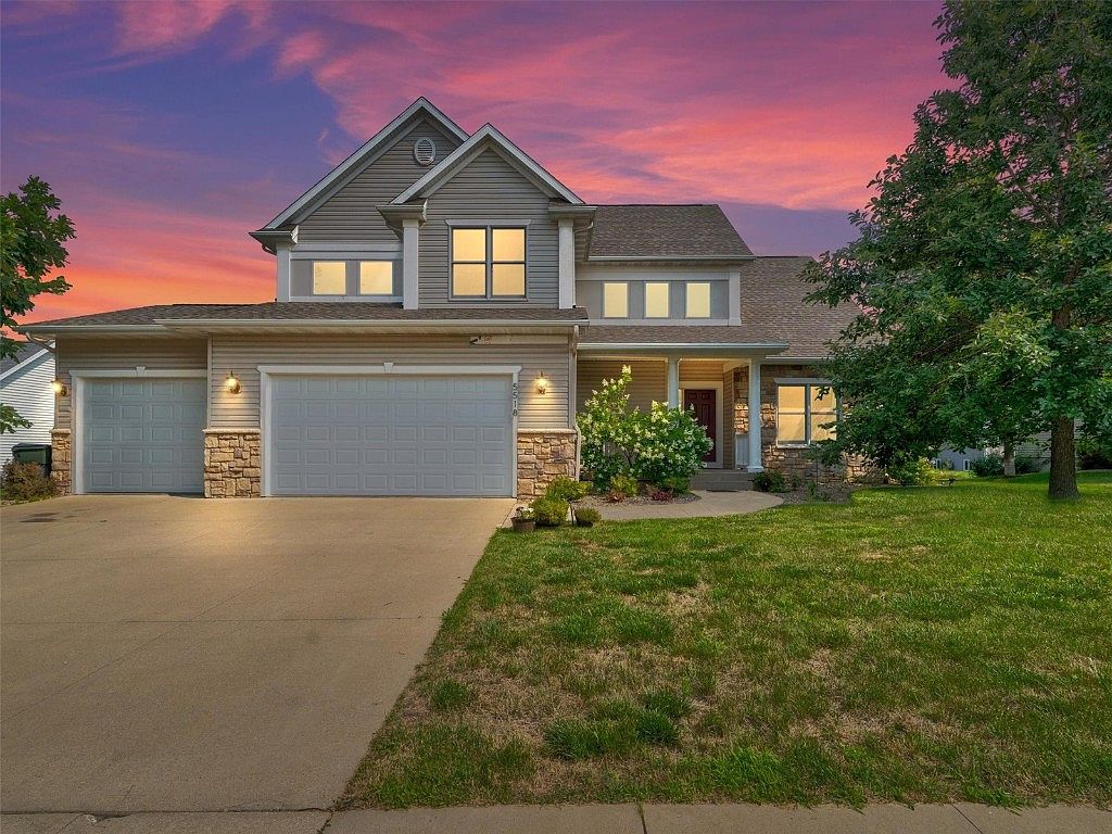 5518 Black Oak Dr NE, Cedar Rapids, IA 52411 Zillow