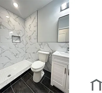 4133 Reno St #B — Photo 6