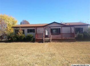 645 Loveless Rd, Hazel Green, AL 35750