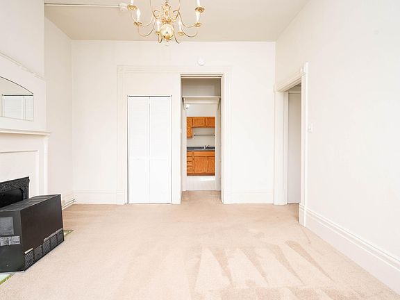 3rd image of 3649 26th St