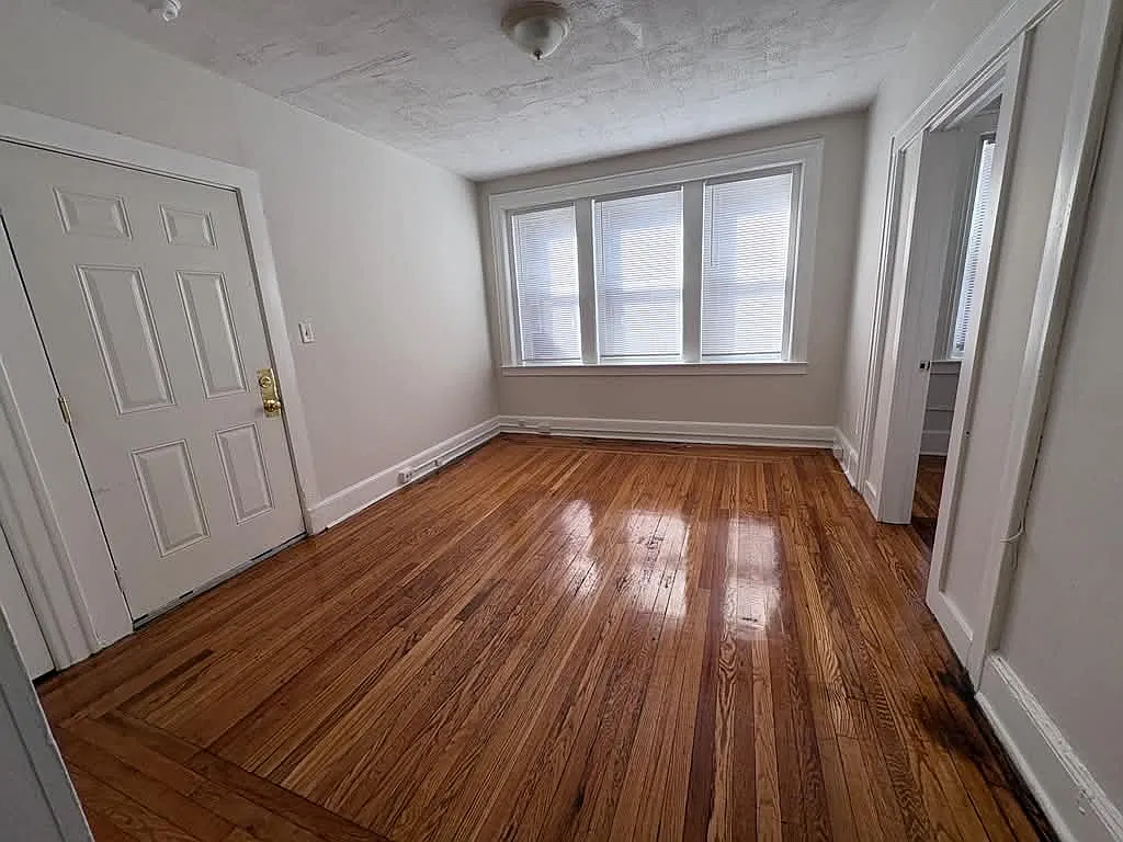 2 bed, $1,450 — Photo 1