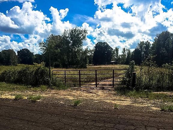 2nd image of 779 County Road 2360