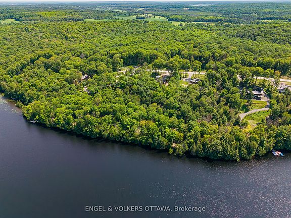 3rd image of 223 Shady Maple Rd