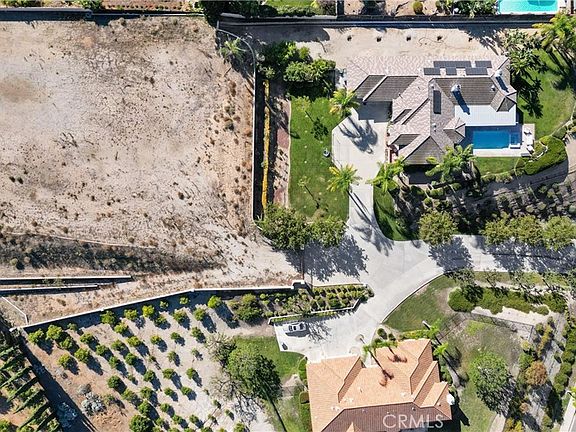 5th image of 6204 Claridge Dr #2