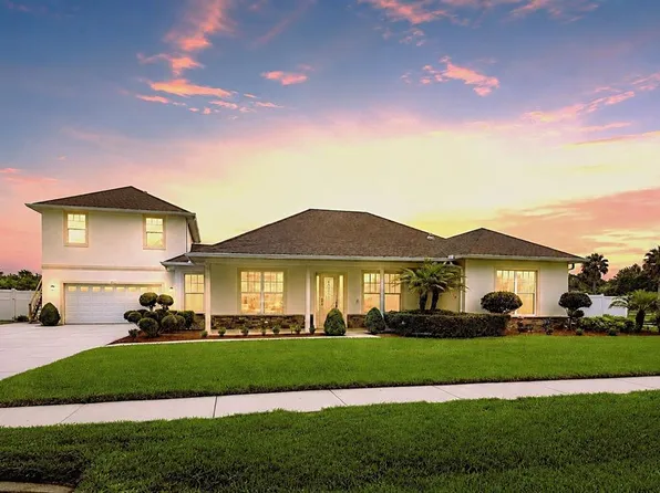 6402 Barcellona Rd, Land O Lakes, FL 34637