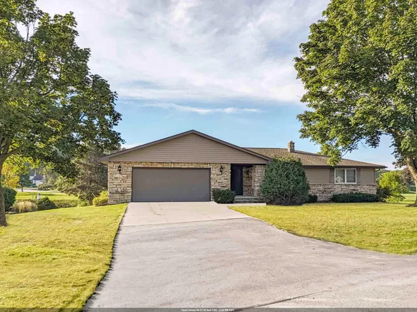 W4935 Sunset Lake Ct, Sherwood, WI 54169