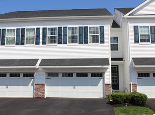 125 Knock Hill Dr, Royersford, PA 19468