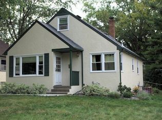 326 12th Ave S, South Saint Paul, MN 55075