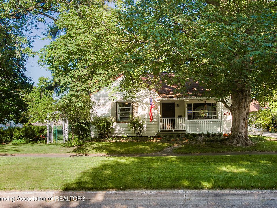 1st image of 614 McCauley St