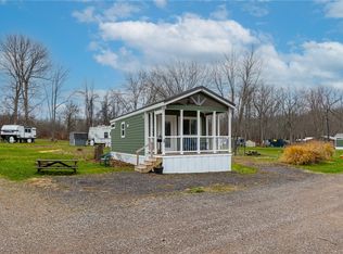 7150 Garner Rd #40, Wolcott, NY 14590