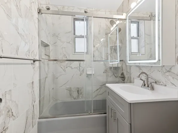 67-30 Clyde Street image 4 of 9