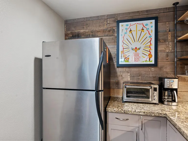 530 K St #409 — Photo 4