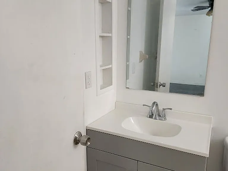 312 Hancock Bridge Pkwy — Photo 6
