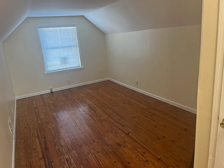 8212 Whipps Mill Rd — Photo 13