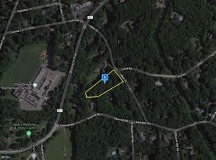 8 Allen Dr, Kinnelon, NJ 07405