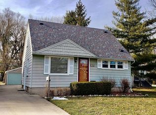 3275 Harvard Rd, Royal Oak, MI 48073